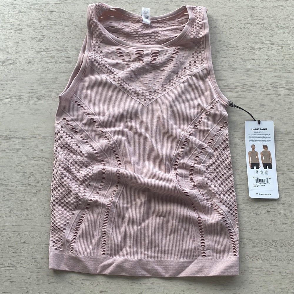 NWT Alo Lark Tank Slash and Burn Size Small Mauve